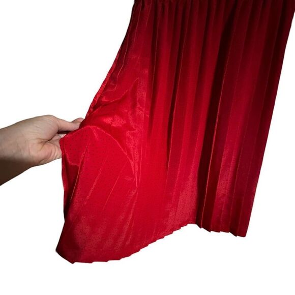 Vintage Andrea Gayle Two Piece Red & Black Dotted Skirt Set - Picture 13 of 16